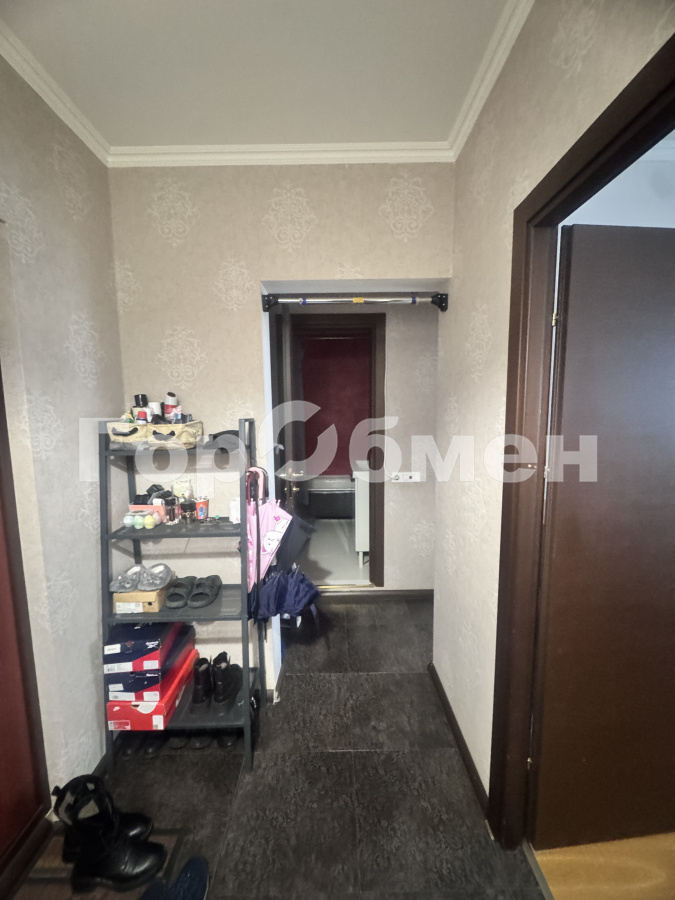 Продажа 2-комнатной квартиры, Москва, Россия,   Лукинская улица