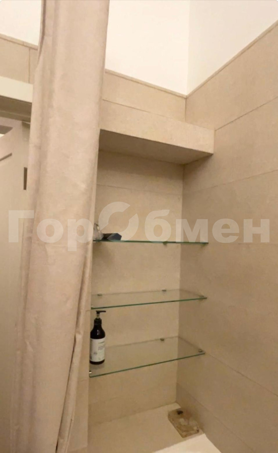 Аренда 2-комнатной квартиры, Москва, Россия,   Студенческая улица