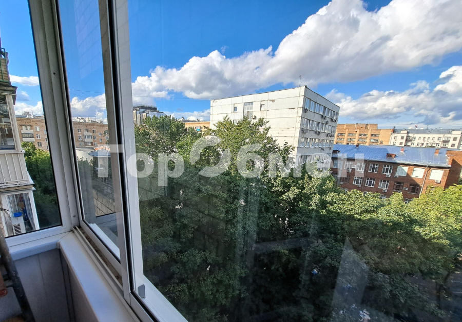 Аренда 2-комнатной квартиры, Москва, Россия,   Васильевская улица