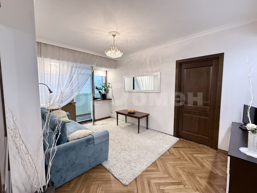 Аренда 3-комнатной квартиры, Москва, Россия,    Славянский бульвар