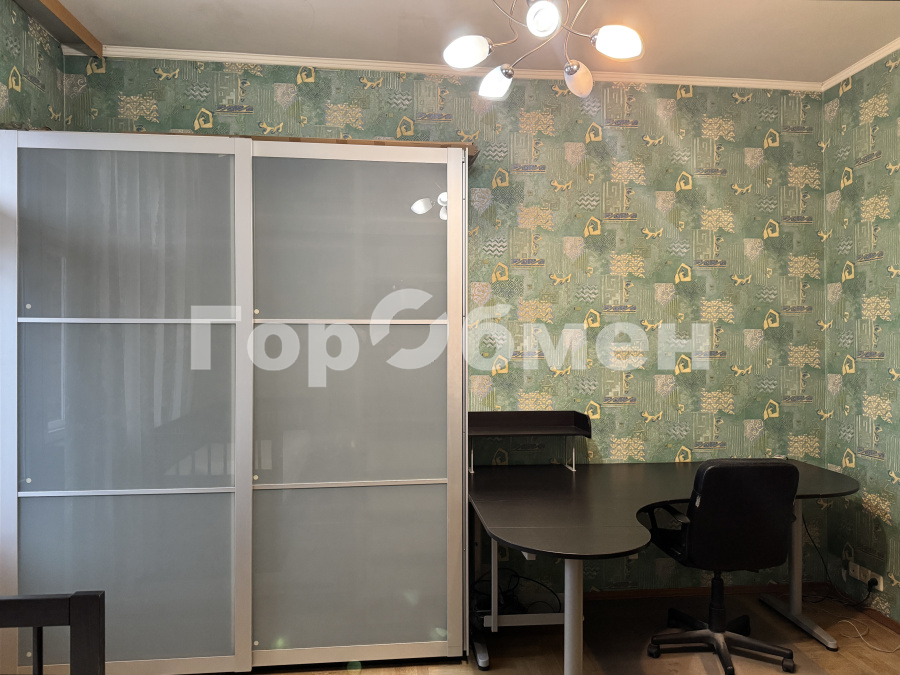 Продажа 2-комнатной квартиры, Москва, Россия,   улица Ремизова