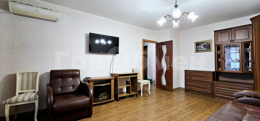 Продажа 1-комнатной квартиры, Москва, Россия,   улица Островитянова