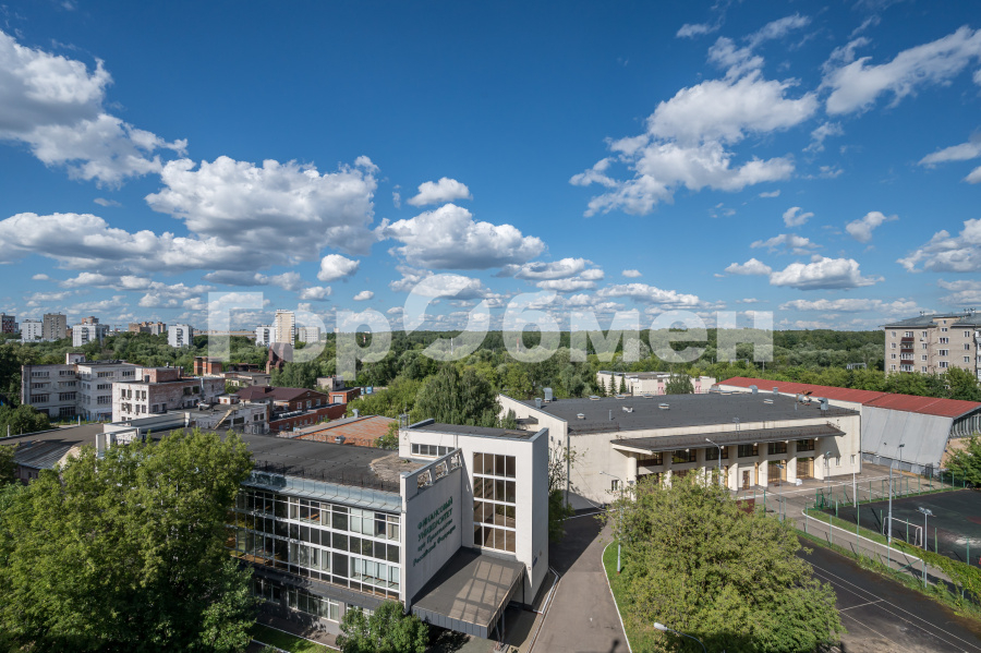 Продажа 2-комнатной квартиры, Москва, Россия,   улица Касаткина