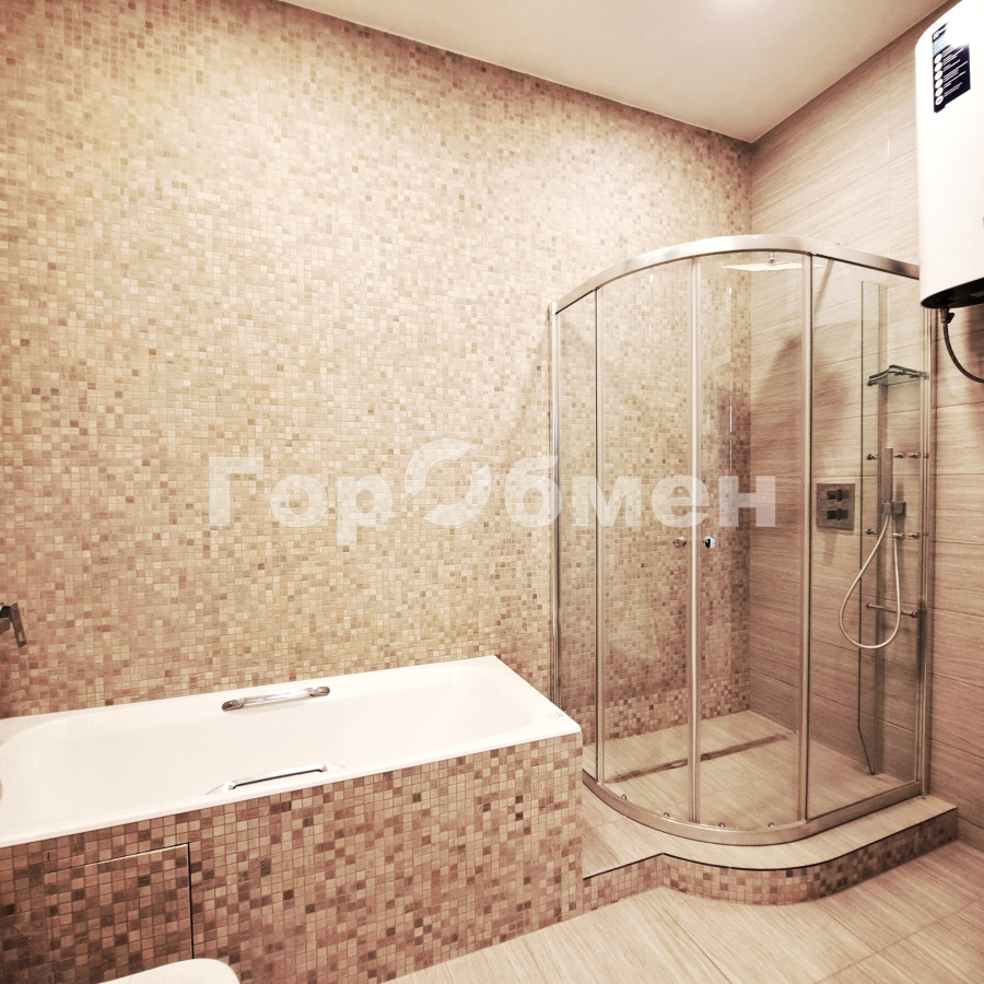 Продажа 4-комнатной квартиры, Москва, Россия,   1-я Мясниковская улица