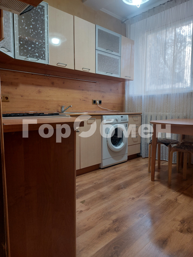 Продажа 2-комнатной квартиры, Москва, Россия,   Чусовская улица