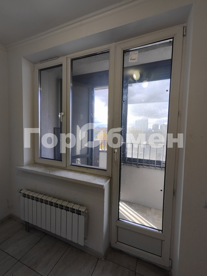 Продажа 2-комнатной квартиры, Москва, Россия,   Флотская улица