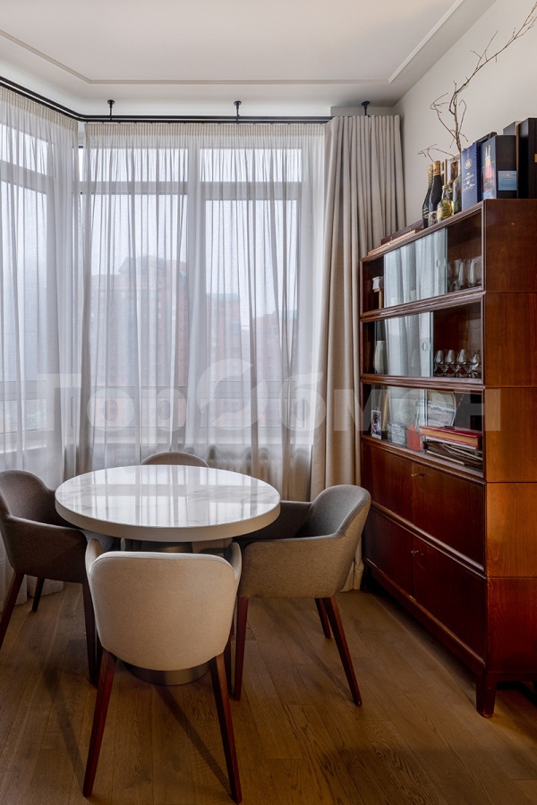 Продажа 3-комнатной квартиры, Москва, Россия,    Минская улица