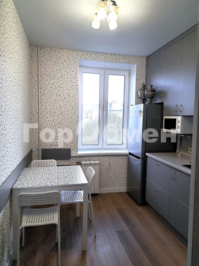 Аренда 2-комнатной квартиры, Москва, Россия,   Васильевская улица