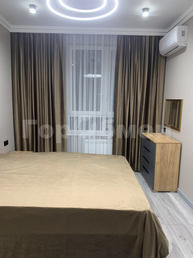 Аренда 2-комнатной квартиры, Москва, Россия,   Новомосковский административный округ