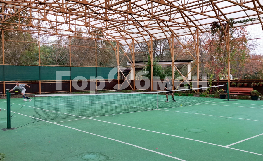 Продажа 2-комнатной квартиры, Москва, Россия,    Уссурийская улица