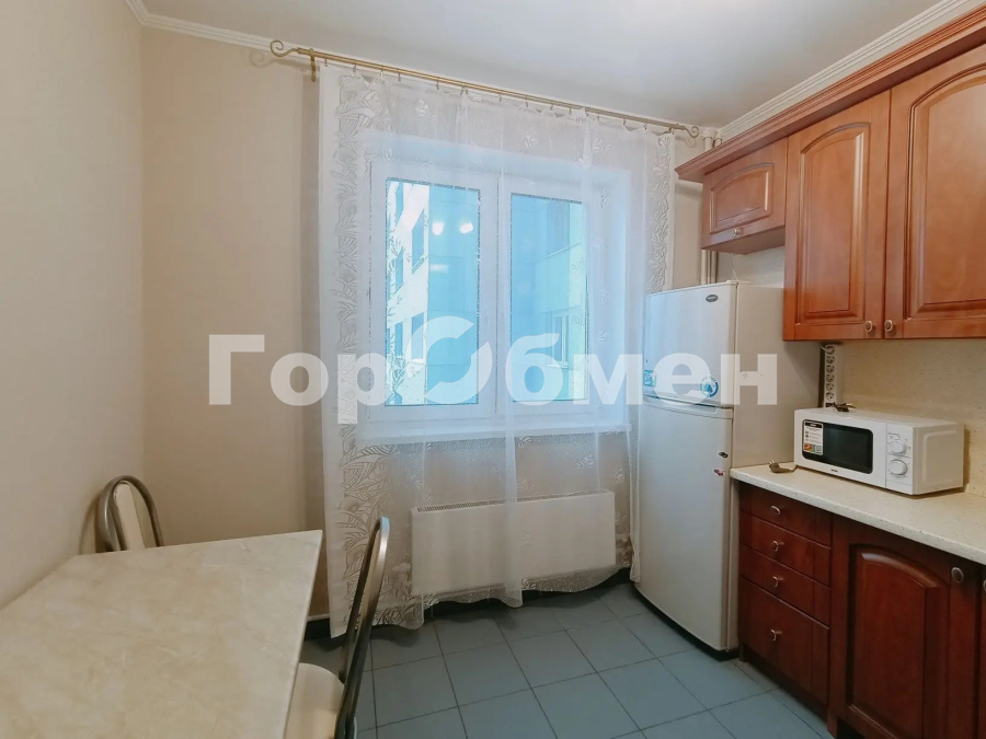 Аренда 1-комнатной квартиры, Москва, Россия,   Авиационная улица