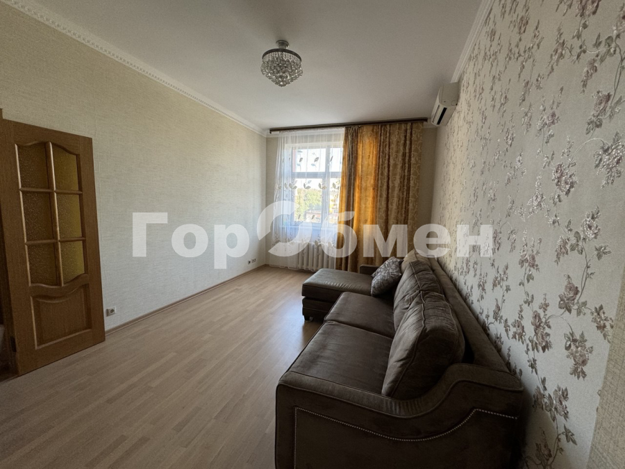 Продажа 2-комнатной квартиры, Москва, Россия,   Воротынская улица