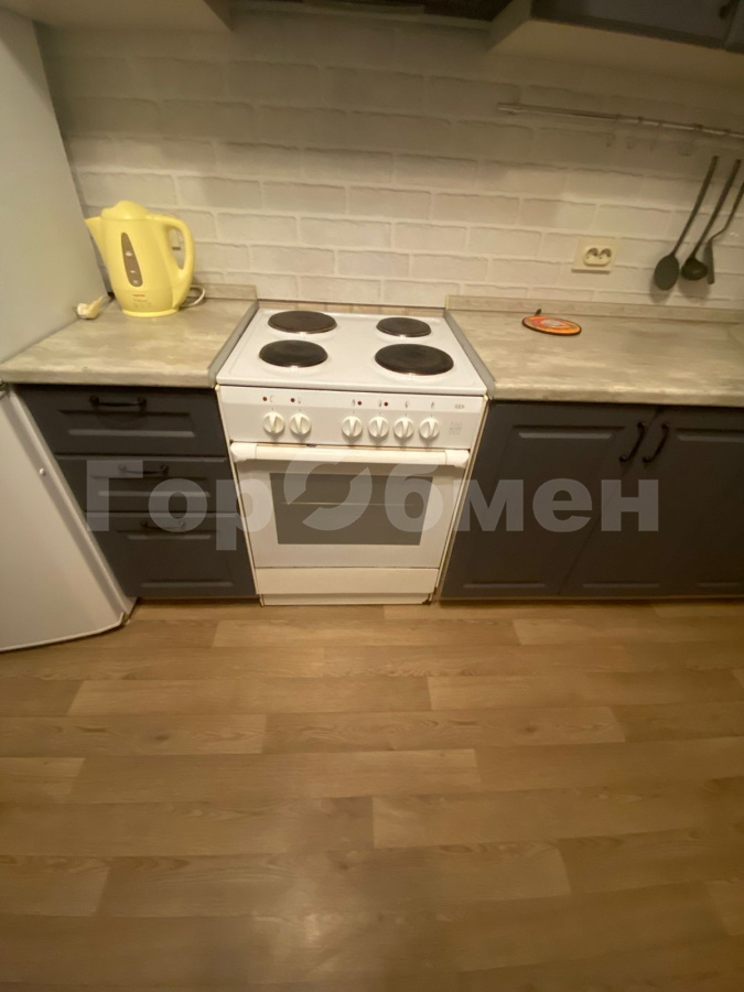 Аренда 1-комнатной квартиры, Москва, Россия,   Филёвский бульвар