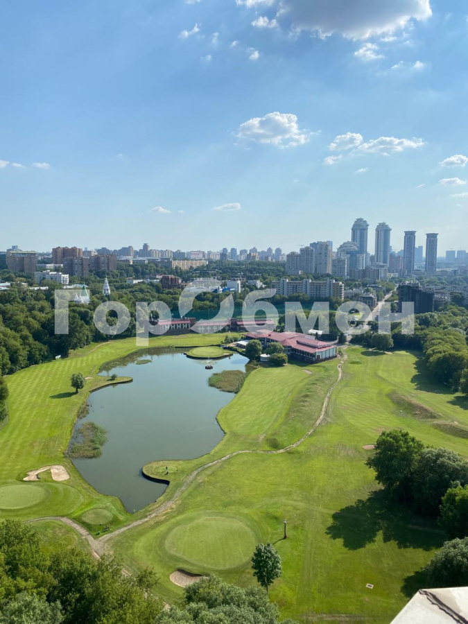 Аренда 3-комнатной квартиры, Москва, Россия,   улица Пырьева