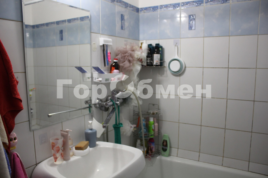 Продажа 2-комнатной квартиры, Москва, Россия,   Снежная улица