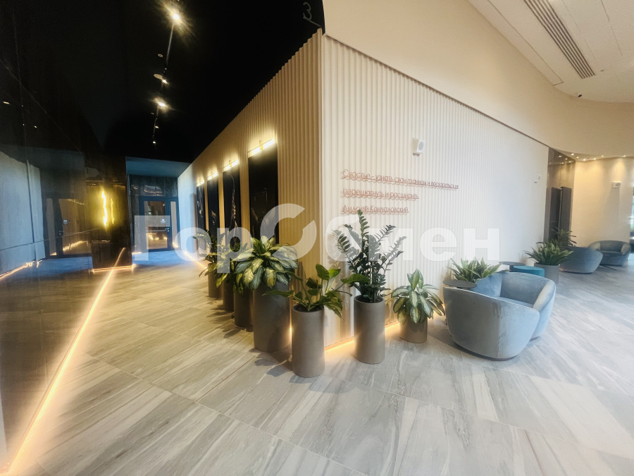 Продажа 3-комнатной квартиры, Москва, Россия,    улица Вильгельма Пика