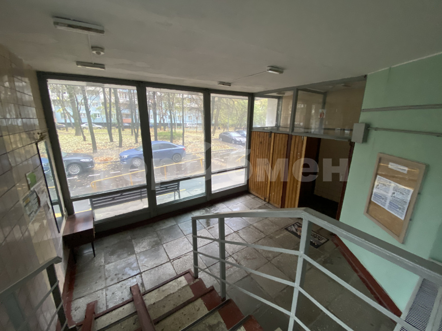 Продажа 2-комнатной квартиры, Москва, Россия,   проезд Досфлота