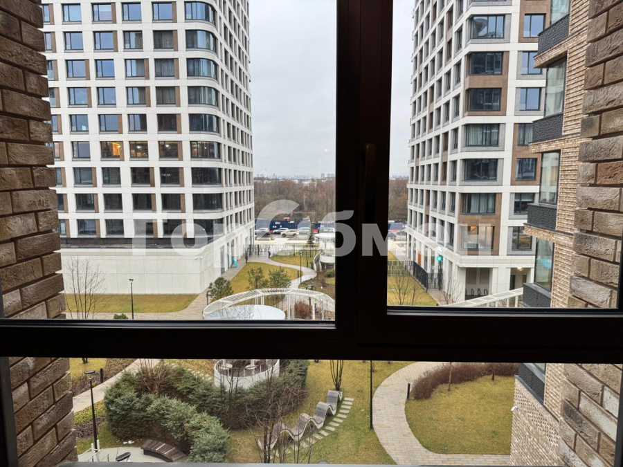 Продажа 2-комнатной квартиры, Москва, Россия,   улица Нижние Мнёвники