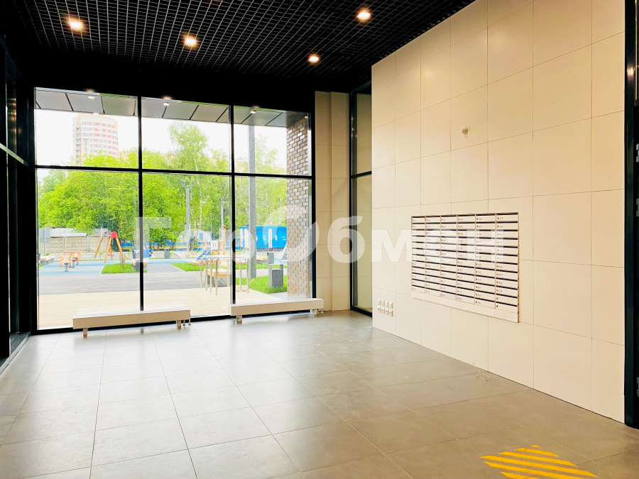 Продажа 3-комнатной квартиры, Москва, Россия,   улица Генерала Глаголева