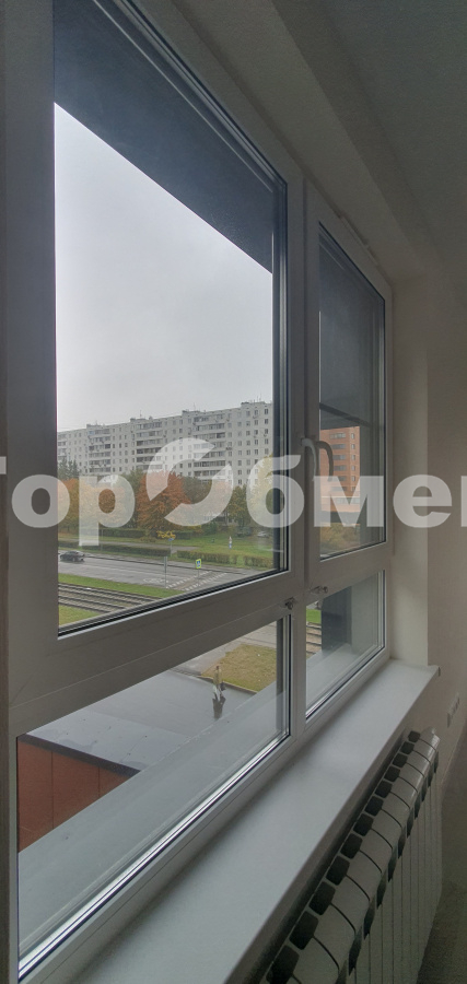 Продажа 1-комнатной квартиры, Москва, Россия,   улица Героев Панфиловцев