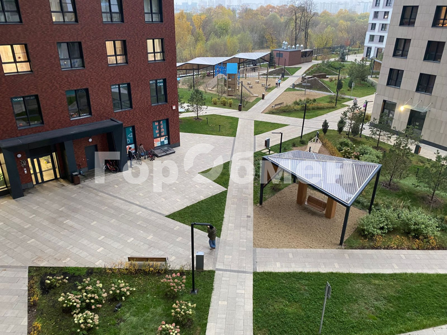 Аренда 2-комнатной квартиры, Москва, Россия,   улица Петра Алексеева