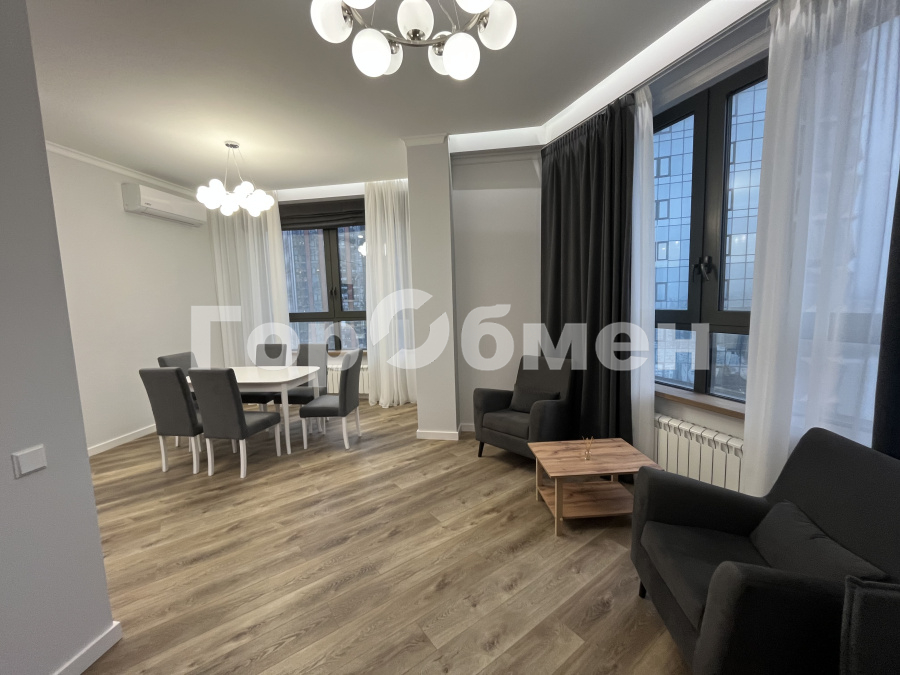 Аренда 2-комнатной квартиры, Москва, Россия,   улица Академика Волгина