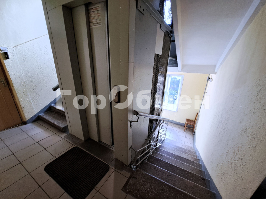 Аренда 2-комнатной квартиры, Москва, Россия,   Васильевская улица