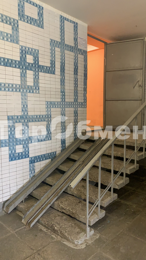 Аренда 2-комнатной квартиры, Москва, Россия,   Новочеркасский бульвар