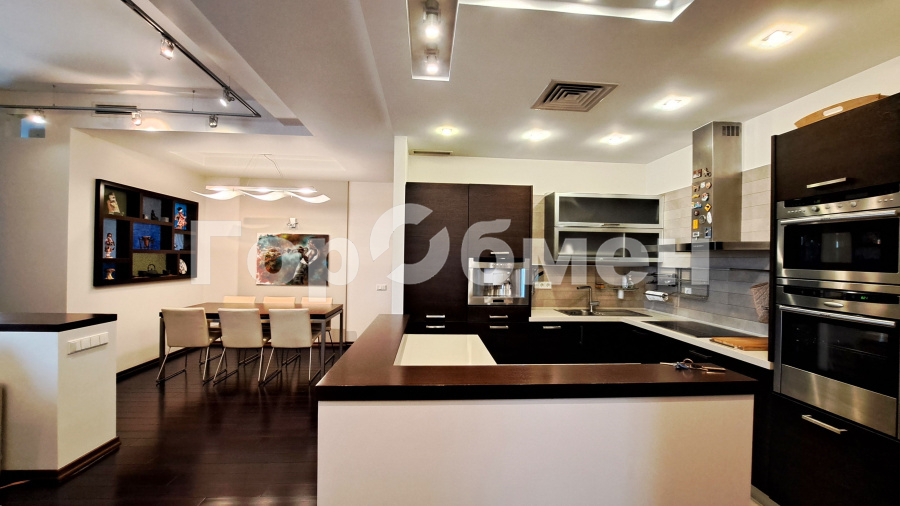 Аренда 3-комнатной квартиры, Москва, Россия,   улица Тёплый Стан