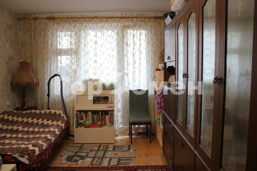 Продажа 2-комнатной квартиры, Москва, Россия,   Снежная улица