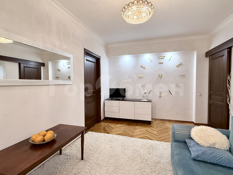 Аренда 3-комнатной квартиры, Москва, Россия,    Славянский бульвар