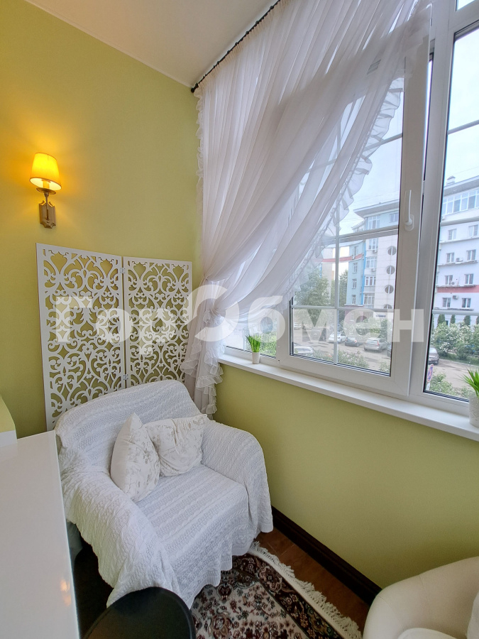 Продажа 3-комнатной квартиры, Москва, Россия,   1-я Владимирская улица