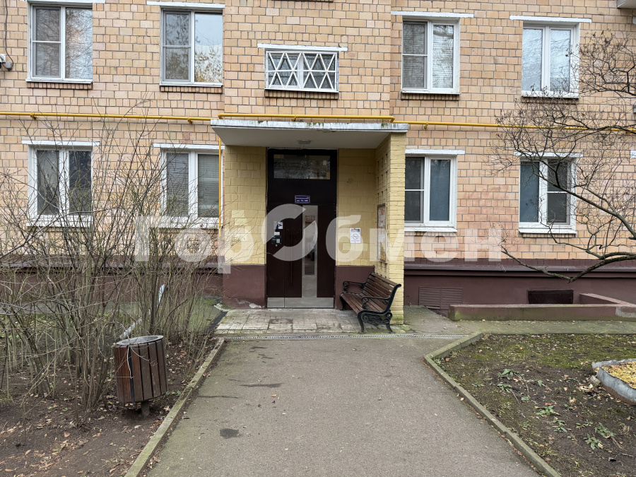 Продажа 1-комнатной квартиры, Москва, Россия,   Поклонная улица