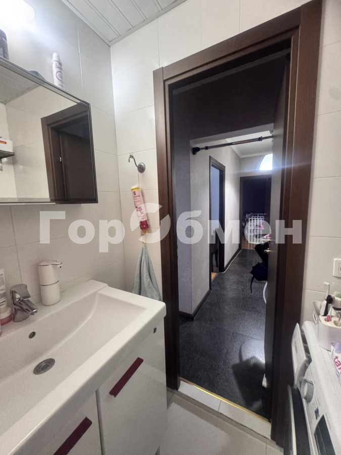 Продажа 2-комнатной квартиры, Москва, Россия,   Лукинская улица