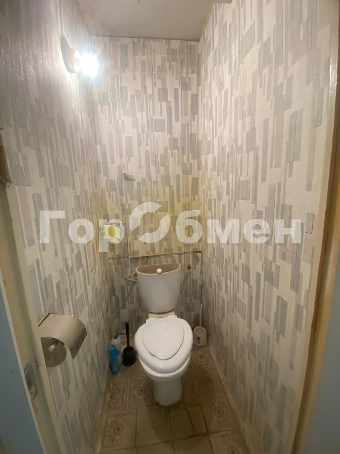 Продажа 2-комнатной квартиры, Москва, Россия,    улица Миклухо-Маклая