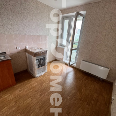 Продажа 2-комнатной квартиры, Москва, Россия,    улица Бутлерова