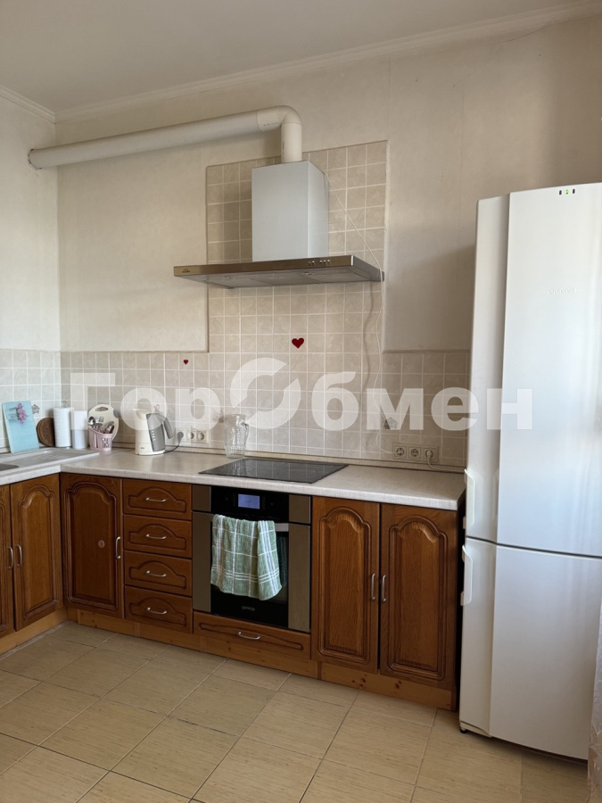 Продажа 2-комнатной квартиры, Москва, Россия,   Воротынская улица