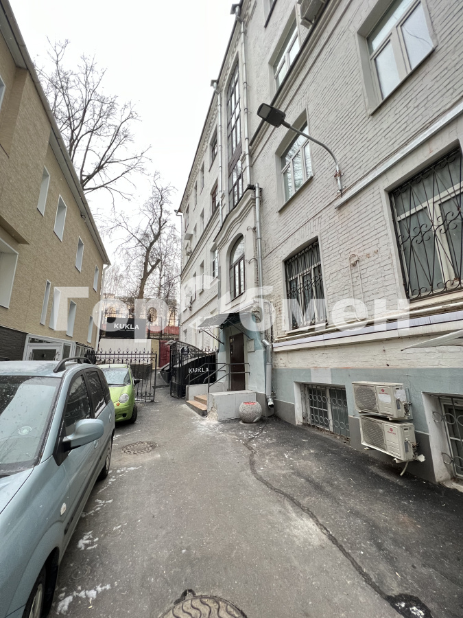 Продажа 5-комнатной квартиры, Москва, Россия,   Цветной бульвар