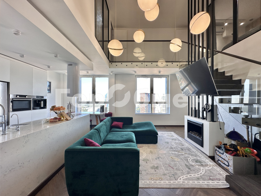 Продажа 4-комнатной квартиры, Москва, Россия,    Шелепихинская набережная