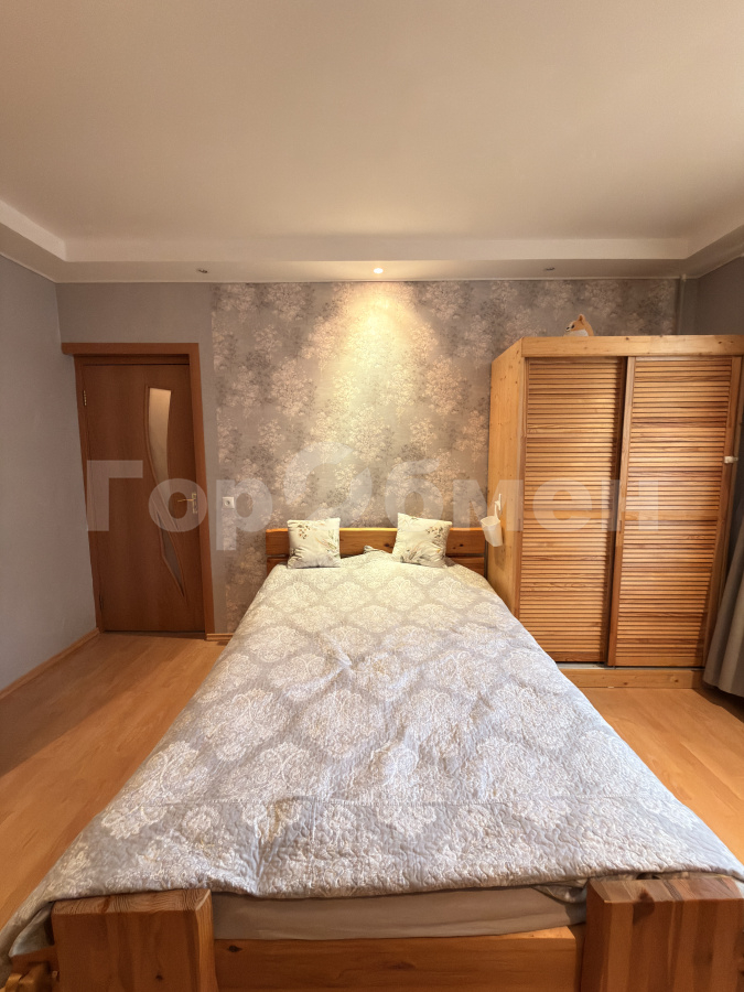 Продажа 3-комнатной квартиры, Москва, Россия,    улица Чичерина