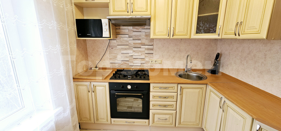 Продажа 1-комнатной квартиры, Москва, Россия,   улица Островитянова