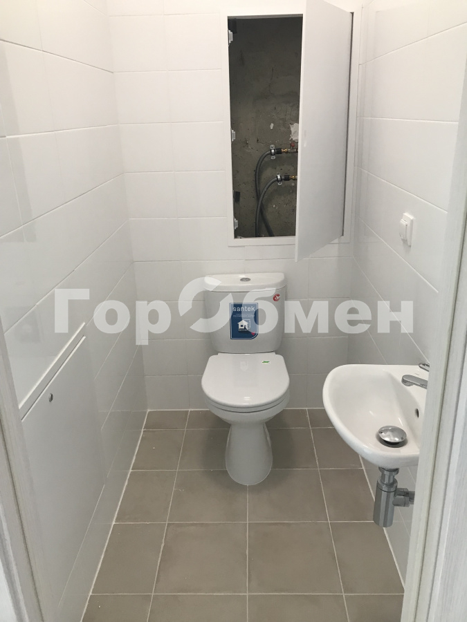 Продажа 3-комнатной квартиры, Москва, Россия,   улица Генерала Глаголева