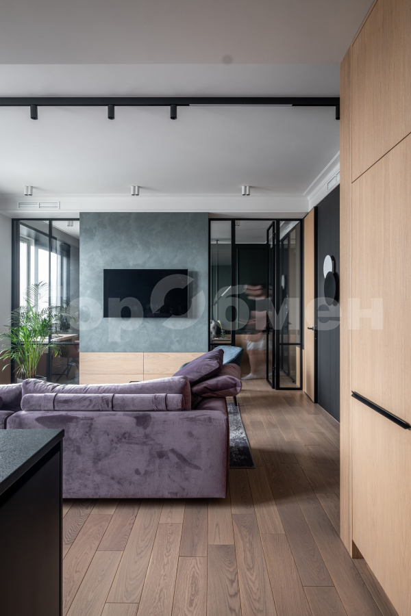 Продажа 2-комнатной квартиры, Москва, Россия,    Басманный переулок