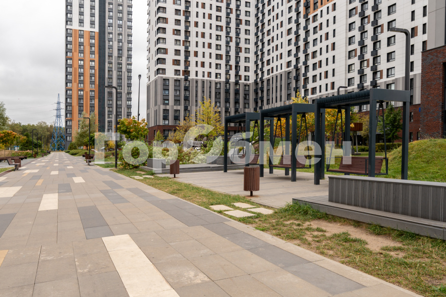 Продажа 3-комнатной квартиры, Московский, Россия,   Новомосковский административный округ