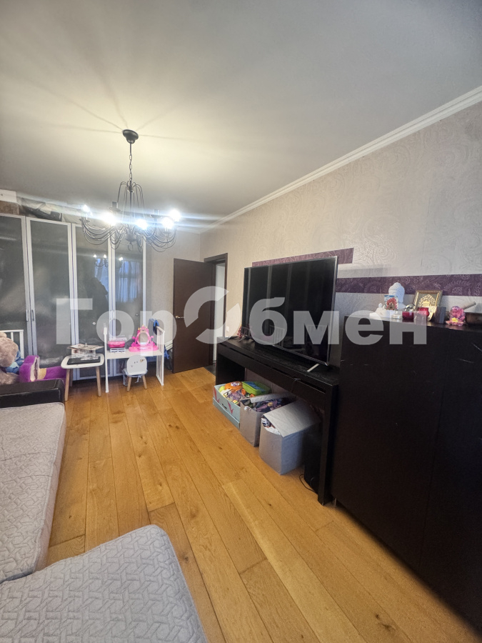 Продажа 2-комнатной квартиры, Москва, Россия,   Лукинская улица