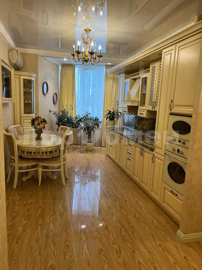 Продажа 2-комнатной квартиры, Реутов, Россия,    улица Реутовских Ополченцев