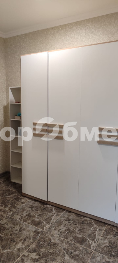 Аренда 2-комнатной квартиры, Москва, Россия,   Кастанаевская улица