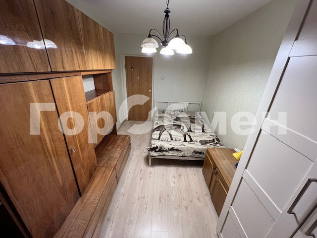 Аренда 3-комнатной квартиры, Москва, Россия,   улица 26 Бакинских Комиссаров