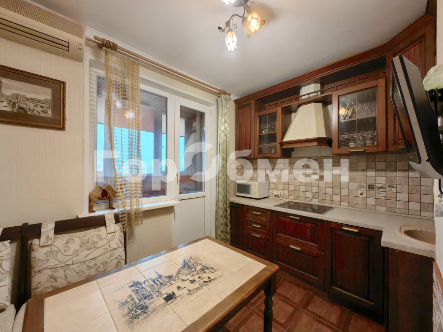 Аренда 2-комнатной квартиры, Москва, Россия,   улица Говорова