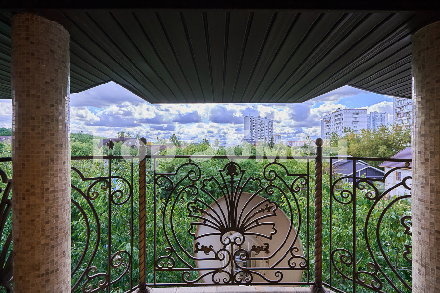 Продажа дома, 415м <sup>2</sup>, 7 сот., Говорово, Россия,    СНТ Мичуринец